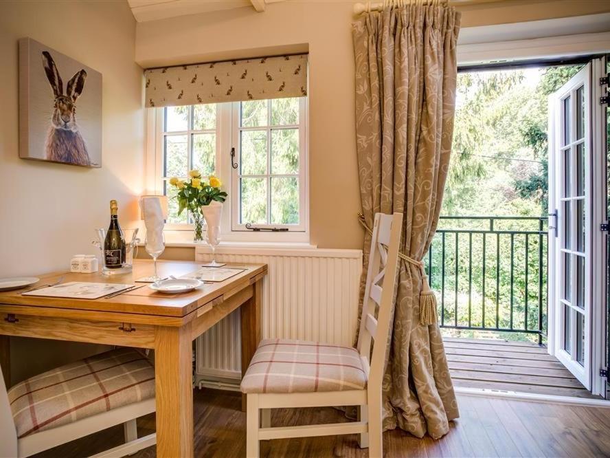 Lime Tree Villa Бърфорд Екстериор снимка